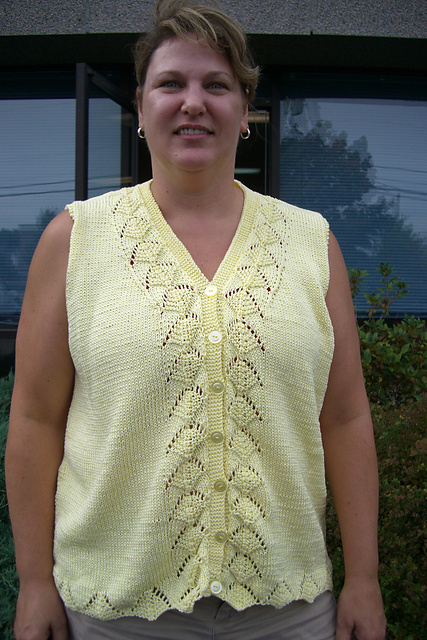 Sleeveless Cardigan with Lace Edging