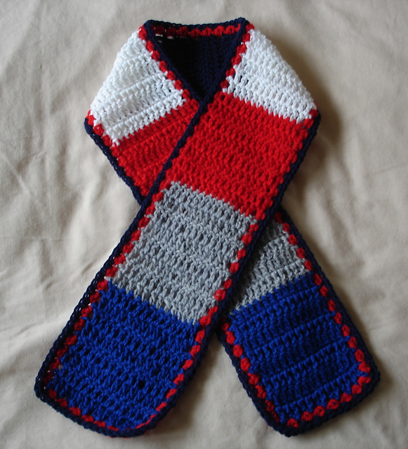 Very Easy Beginner Striped Crochet Scarf