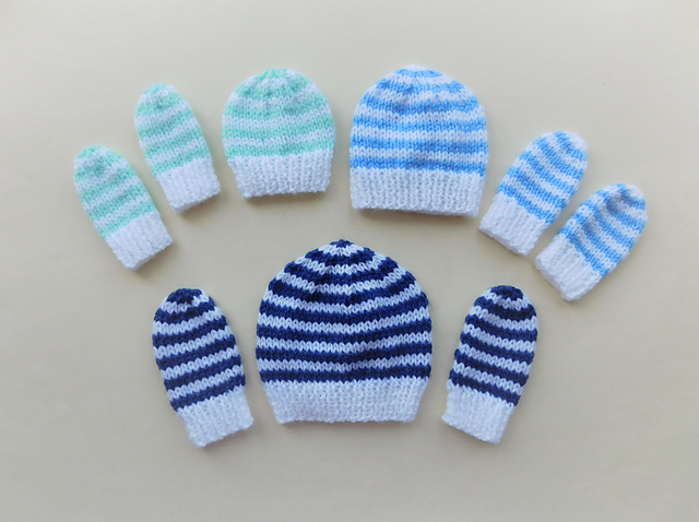 Simple Stripes Hat & Mittens - Premature Baby