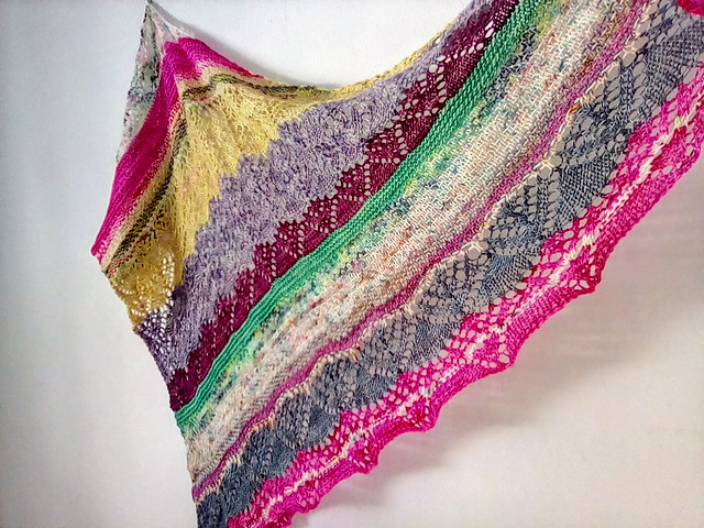 Vivari Delights Shawl