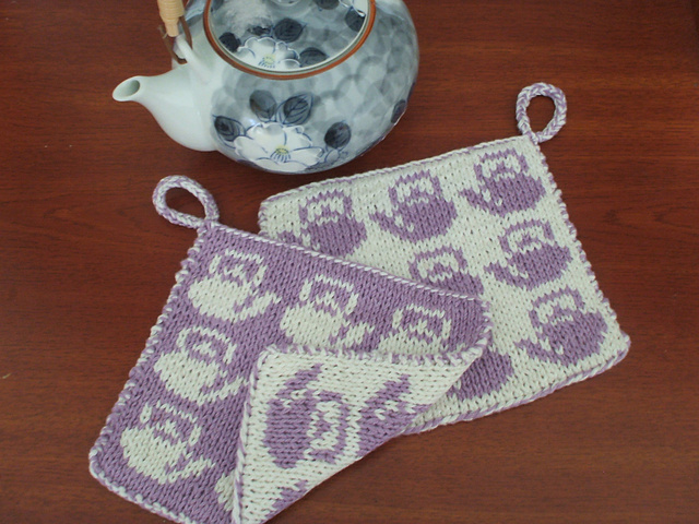 Dobbelstrikkede grytekluter - DK potholders