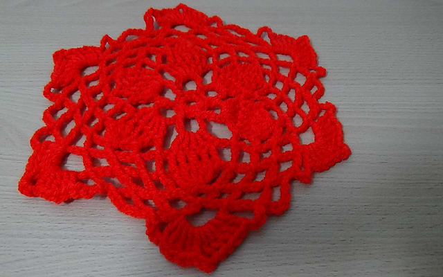 red top with motif