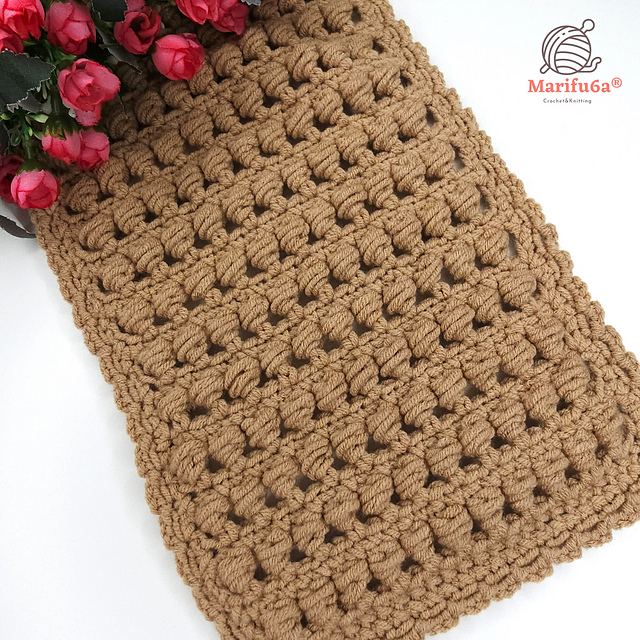 side puffs stitch scarf