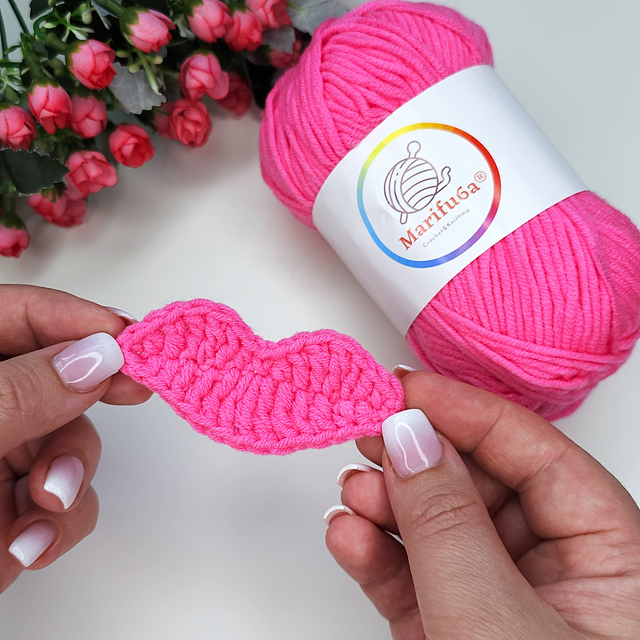 lips applique