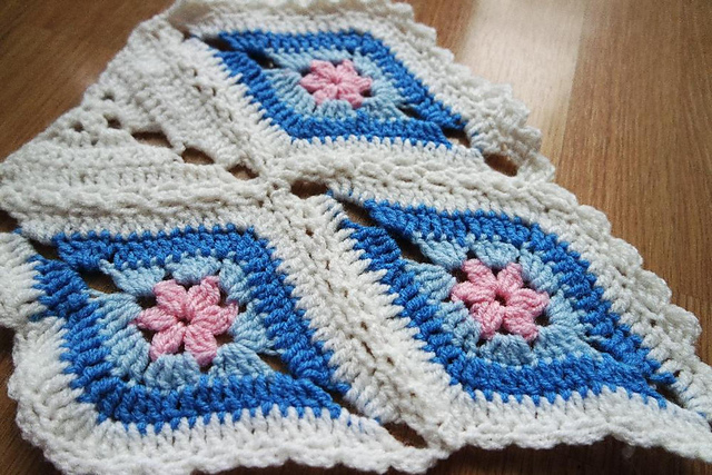 rhomb blanket