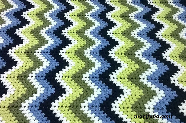 Ripple granny blanket