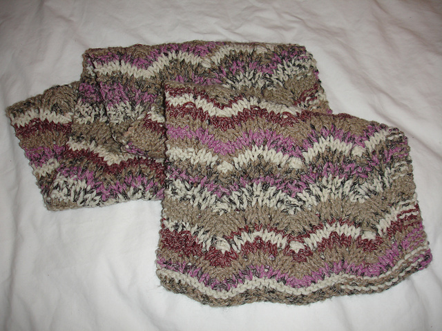 Horseshoe Scarf