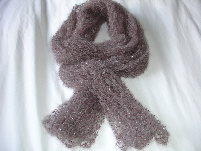 Lizzy - Fishnet Scarf with Beads