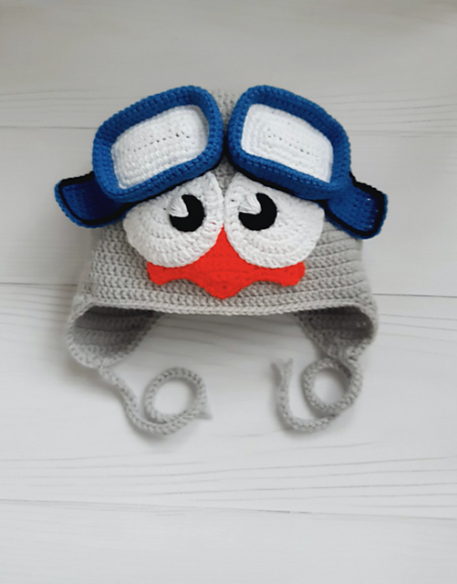 Animal hat penguin aviator
