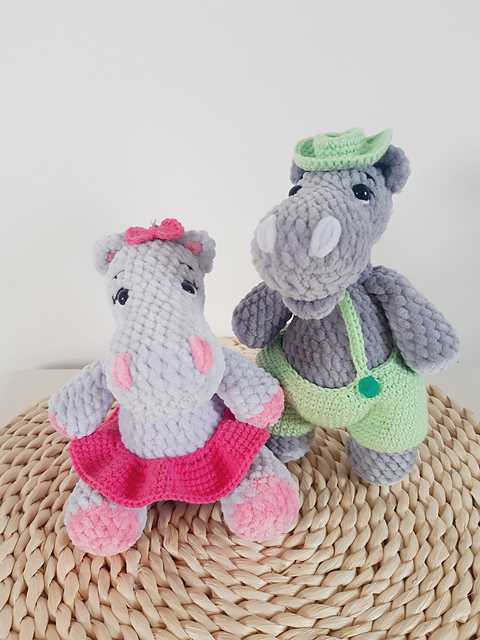 Crochet hippo