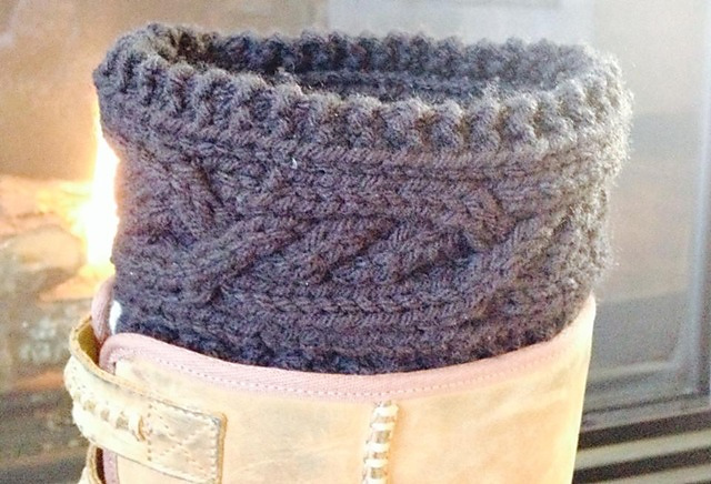 Cabled Boot Cuff