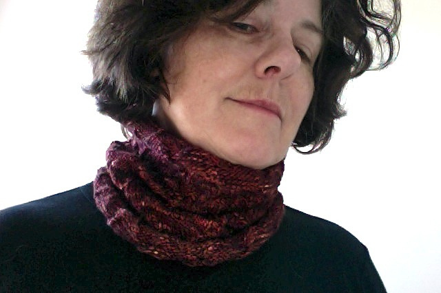 Cobblestones Neck Warmer