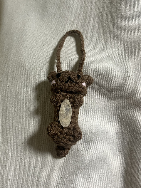Otter Chapstick Holder
