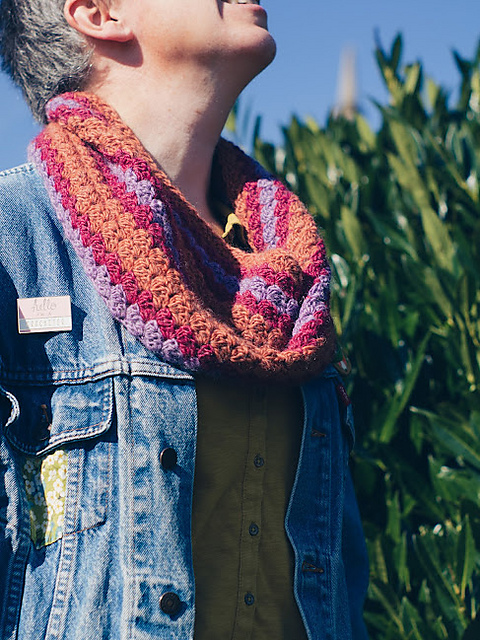 Striation Cowl