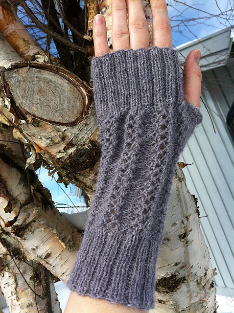 Capretta Fingerless Gloves - Lace