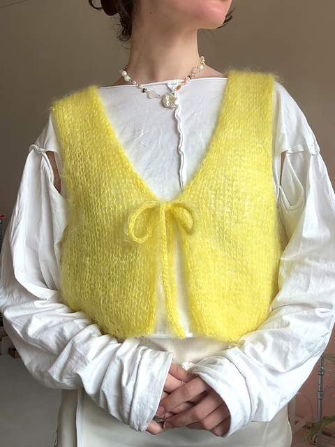Ravelry: Sweetie Vest pattern by Maryna Demydas