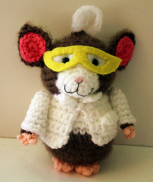 Seymore the Guinea Pig Scientist