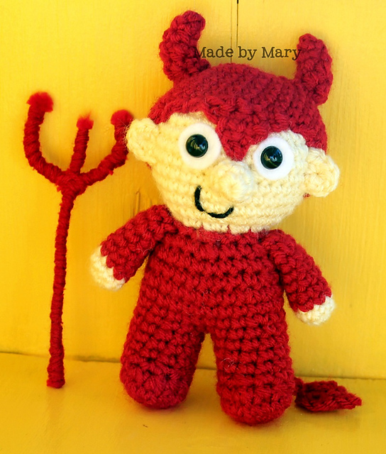 Devil Mini Spook Amigurumi