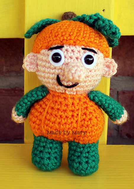 Pumpkin Mini Spook Amigurumi
