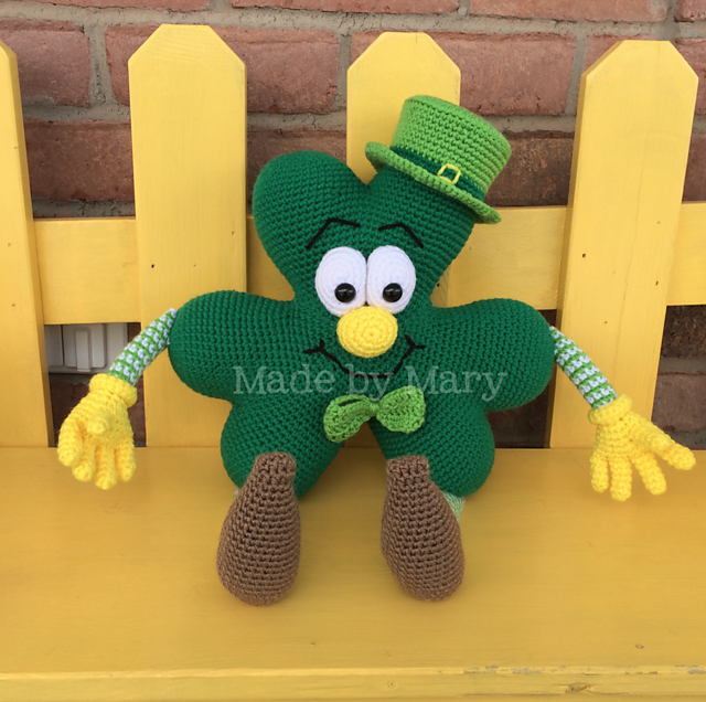 Shamrock Amigurumi