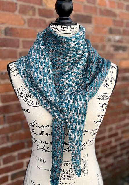 Chain Reaction Shawlette