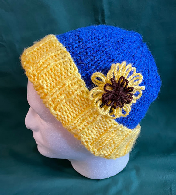 Pozo Ukraine Easy Knitted Hat