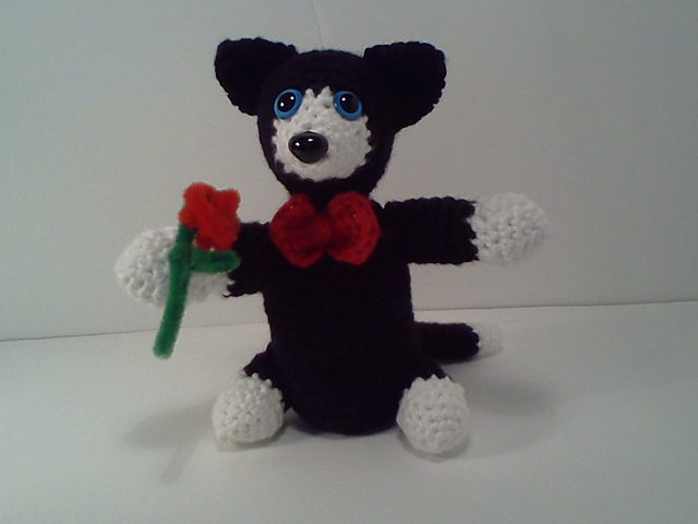 Romeo Tuxedo Cat Ami'Pal Amigurumi Stuffed Kitten
