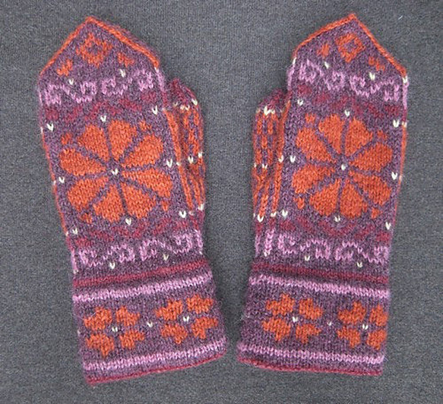 BLOOM MITTENS