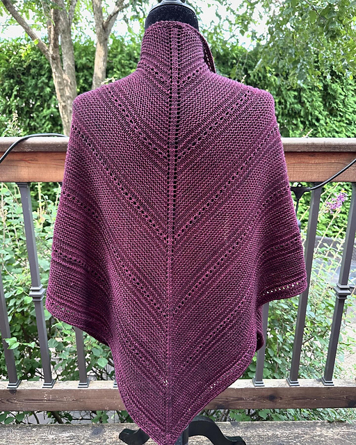 Petits Plaisirs Shawl