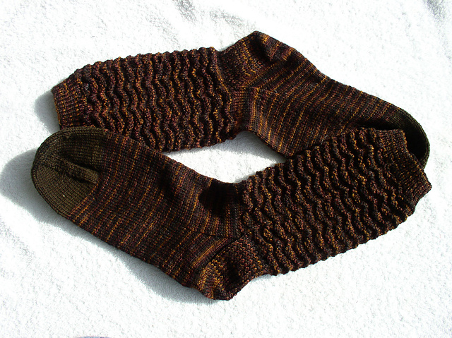 Hills and Valleys Socks