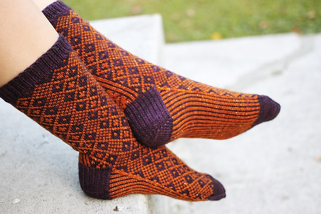 Paris Wallpaper Socks