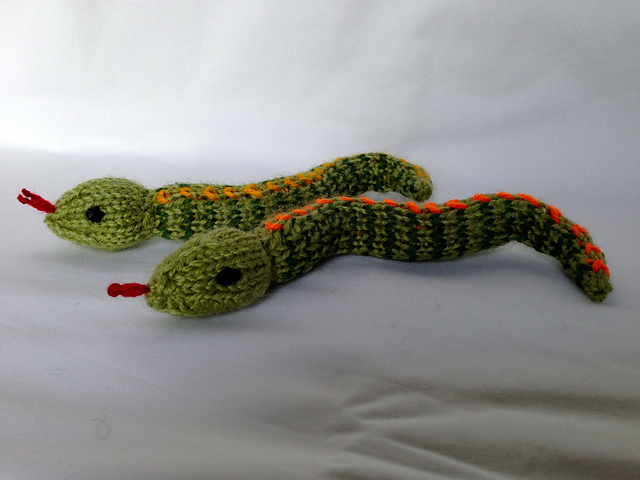 Ravelry: Snakes pattern by Sarah Keen