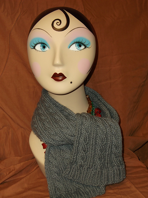 Basic Cabled Scarf