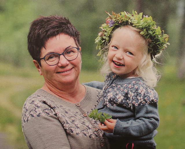 Kesäkukkatakki naiselle