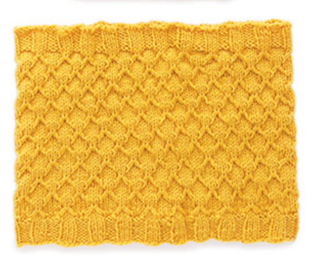 #18 Diamond Hive Cowl
