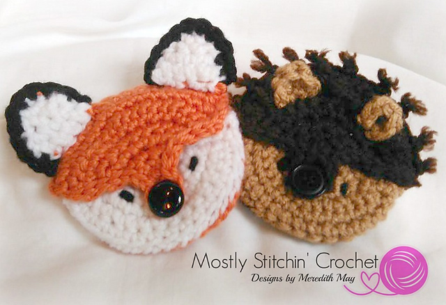 Ravelry: Fox/ Hedgehog Coin Purse pattern by Mostly Stitchin