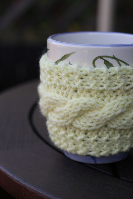 Homebody Buttoned Mug Cozy (Plain or Cabled)