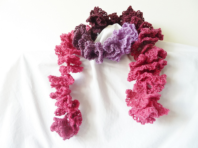 Twirlie Scarf