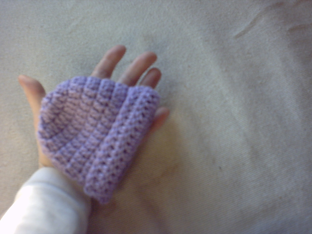 Susan's simple Preemie Hat