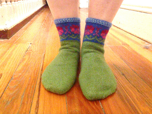 Short Cuff Socks and Slippers