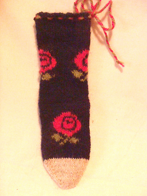 Sampler 1 - Bulgarian Floral Motif