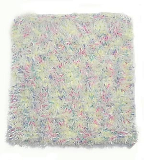 Warm Clouds Preemie / Newborn Afghan (Crochet)