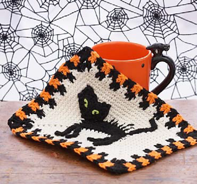 Scaredy Cat Dishcloth
