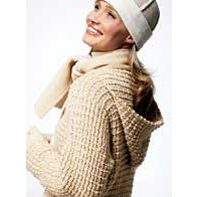 April's Pullover