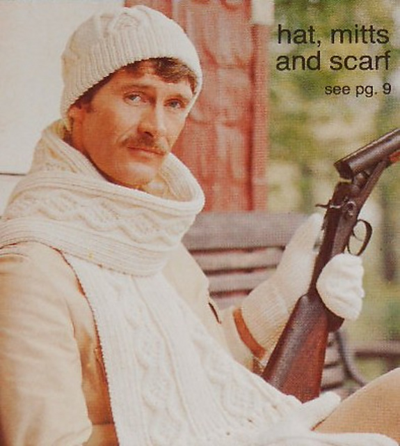 Hat, Mitts and Scarf - Mittens
