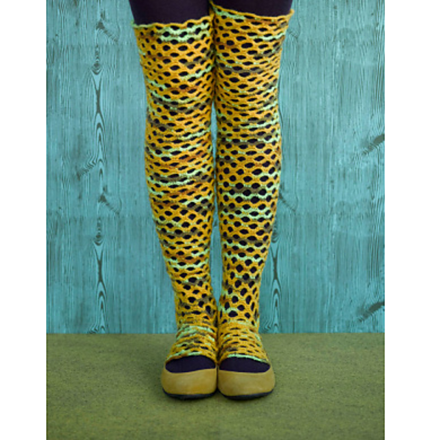 Scallop Crochet Leg Warmers
