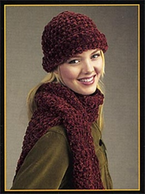 Cuddle Up Ribbed Scarf & Brimmed Hat (Scarf)