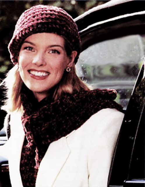 One-Skein Hat & Pull-Through Scarf (Hat)