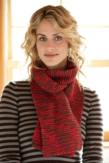 Easy Berry Scarf