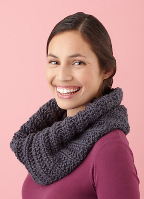 Ribbed Cowl #L10205